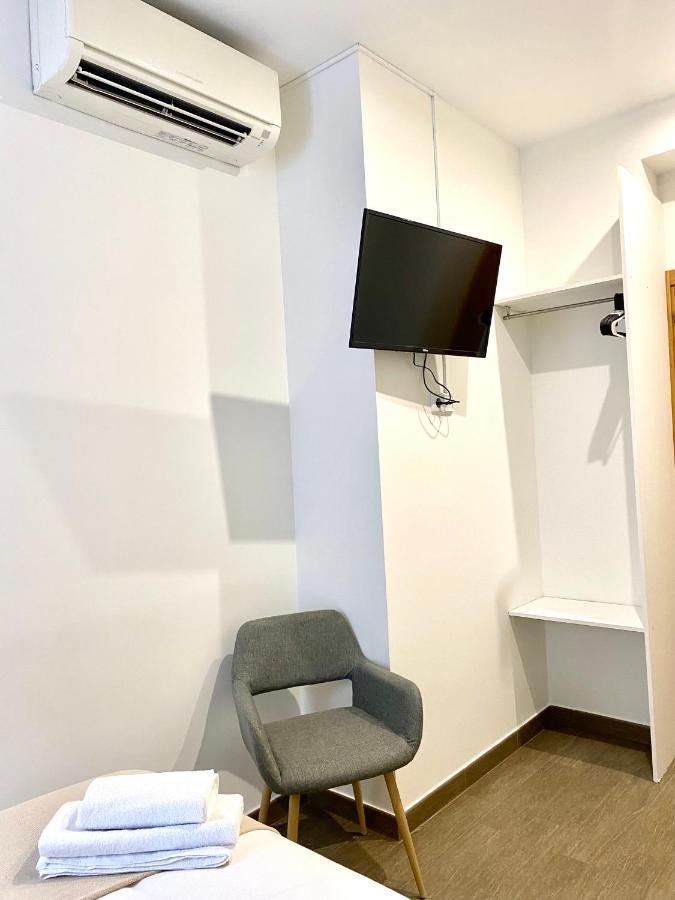 Apartamentos Fuencarral Madrid Exterior photo